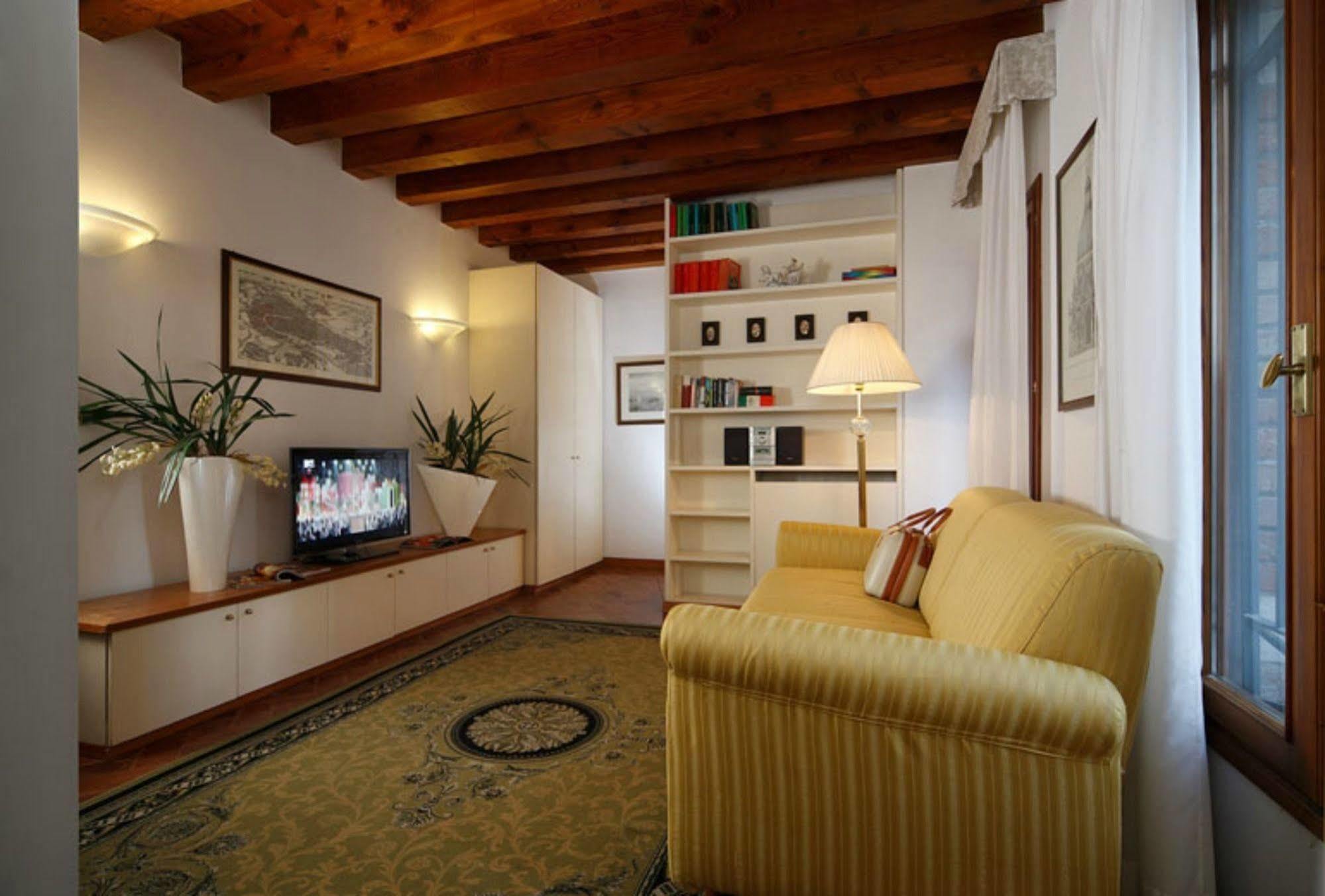 Hotel Al Duca Di Venezia Exterior foto